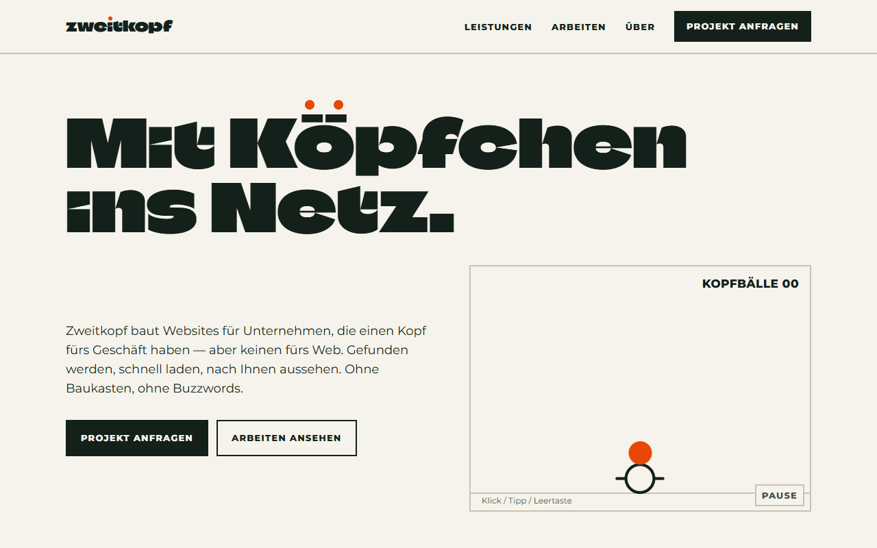 Startseite von zweitkopf.de im Flutlicht-Design
